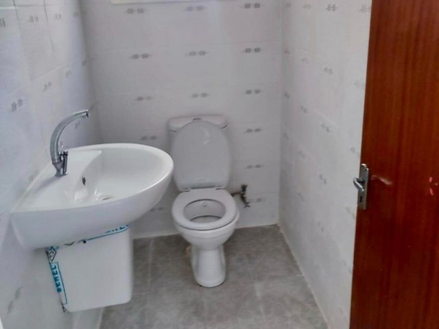 3+1 FLAT FOR SALE IN KYRENIA CENTER