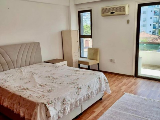 3+1 FLAT FOR SALE IN KYRENIA CENTER