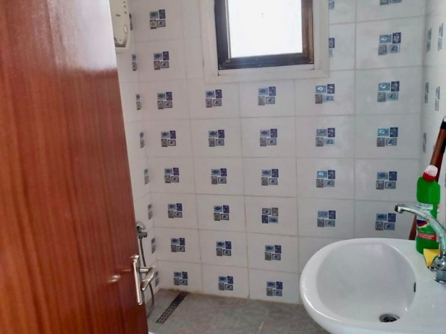 3+1 FLAT FOR SALE IN KYRENIA CENTER