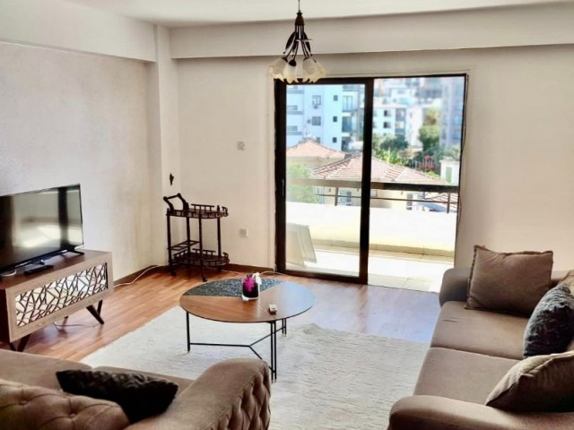 3+1 FLAT FOR SALE IN KYRENIA CENTER