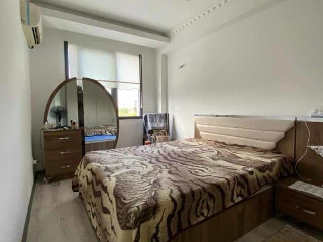 GİRNE ÇATALKÖY’DE SATILIK 2+1 DAİRE