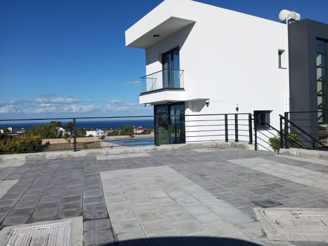 3+ 1 DUPLEX VILLA WITH MOUNTAIN AND SEA VIEWS IN ÇATALKÖY