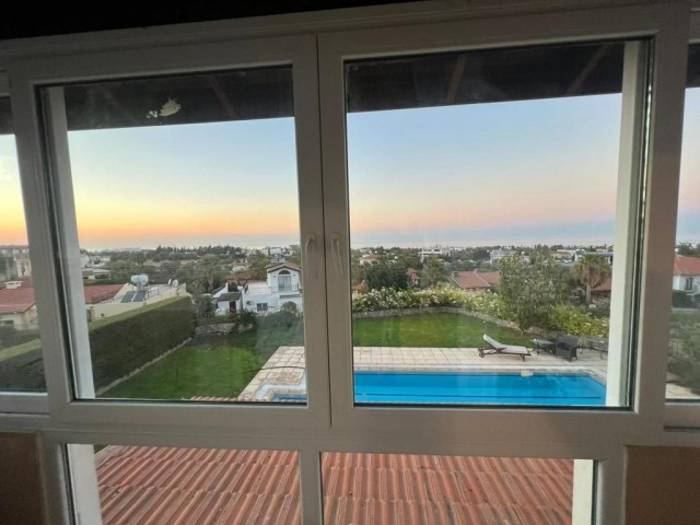 3+1 Villa with Private Pool for Rent in Çatalköy