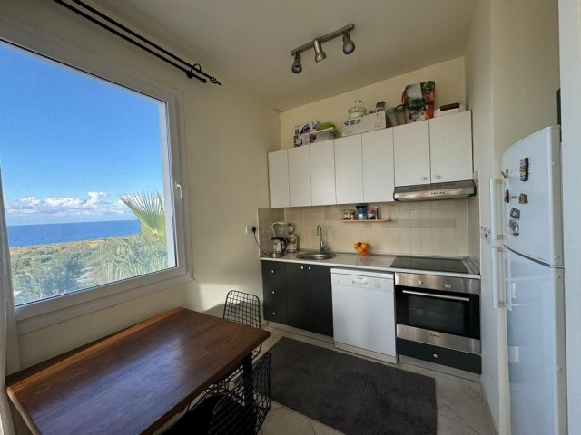 FOR SALE  1 BEDROOM APARTMENT - ESENTEPE