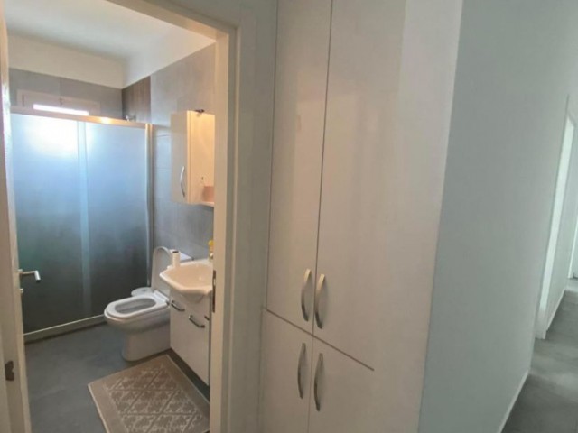 Lefkoşa Gönyeli Bölgesin'de Acill Satılık daire 3+1 / 110m2 131.250 / +90 539 110 60 78