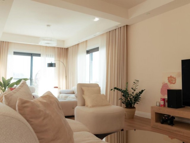 3+1 furnished villa in Çatalköy 450.000 STG / 0548 823 96 10