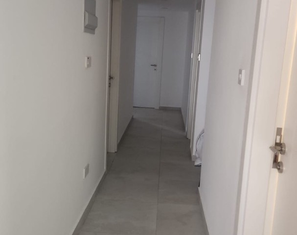 GİRNE MERKEZ SATILIK 3+1 DAİRE 