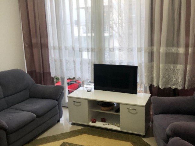 GİRNE MERKEZ SATILIK 2+1 DAİRE 