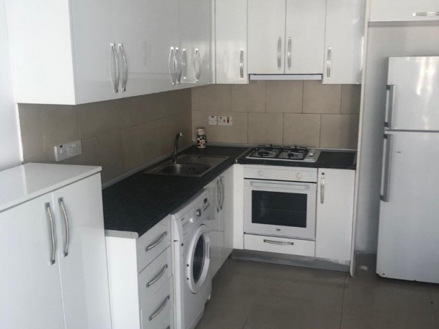 GİRNE MERKEZ SATILIK 2+1 DAİRE 