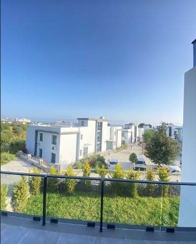 Girne Alsancak'ta Satılık 3+1 Villa 