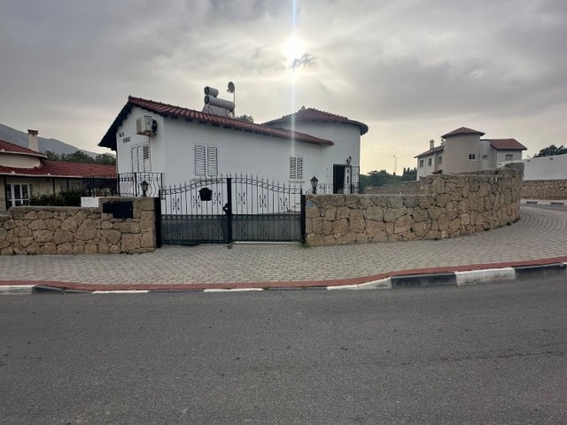 Detached House To Rent in Çatalköy, Kyrenia