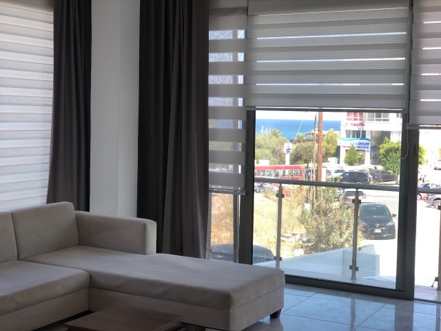 Квартира 2+1 с видом на море в центре Кирении напротив отеля Lords Palace £650