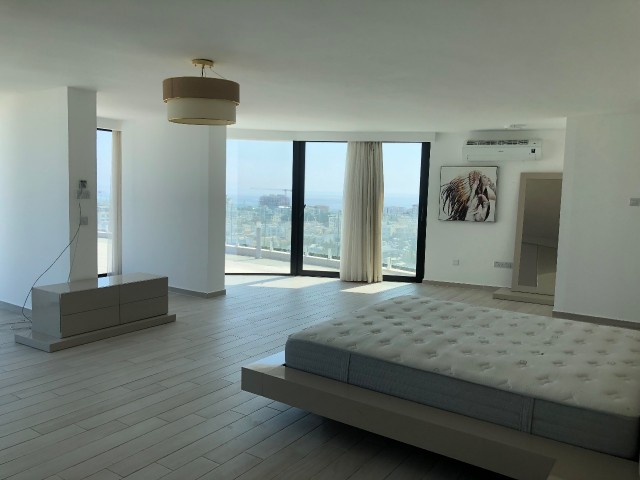 Perla Resindece Panorama-Penthouse mit Stadt-, Meer- und Bergblick zu vermieten