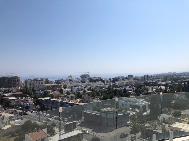 Perla Resindece Panorama-Penthouse mit Stadt-, Meer- und Bergblick zu vermieten