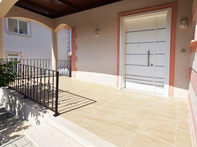 Neue, komplett freistehende Villa mit 3 Schlafzimmern und privatem Pool in Kyrenia – Karsiyaka £245.000