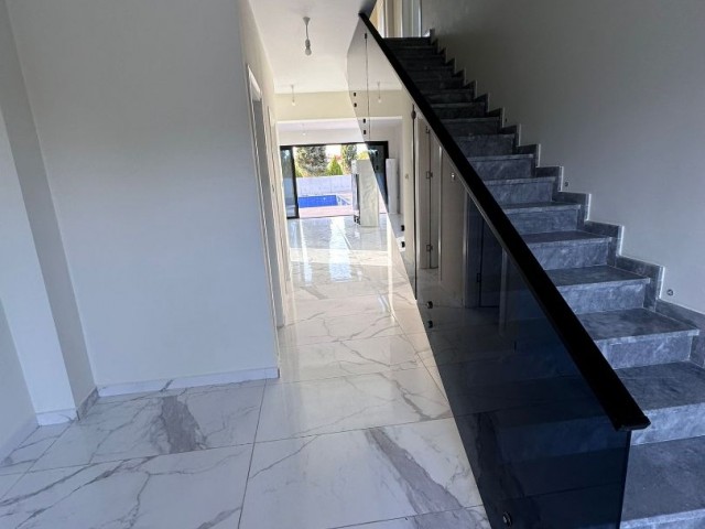 4+1 Super Luxury Villa in Kyrenia-Lapta 480,000 STG