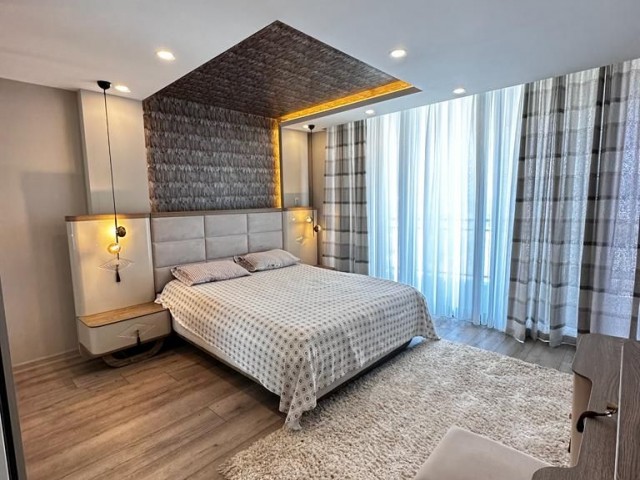 Möblierte 3+1-Wohnung im Kyrenia Center Elegance Site £265.000