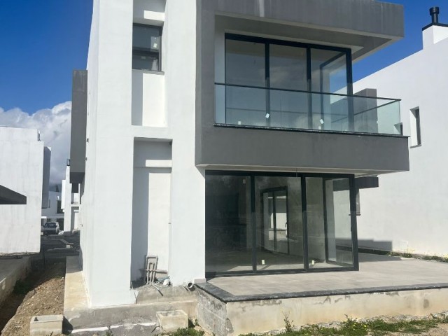 LUXURY 3+1 VILLAS FOR SALE IN TURKISH KOÇANLI IN KYRENIA BOSPHORUS AREA