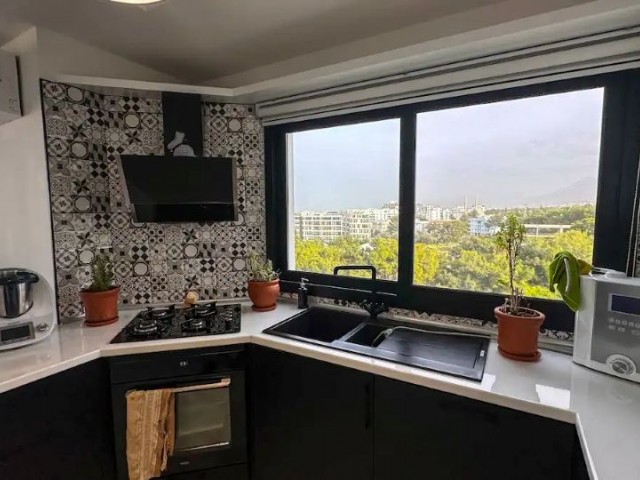 Girne’nin En Güzel Ve En Özellikli Penthouse’u Satışta.£330,000.