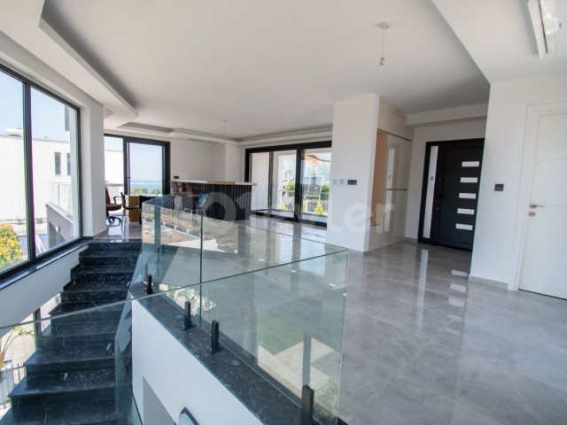 4+2 Triplex Luxury Villa with Pool in Girne Arapköy Region, on 2 Acres of Land, 450 M² Indoor Usage Area