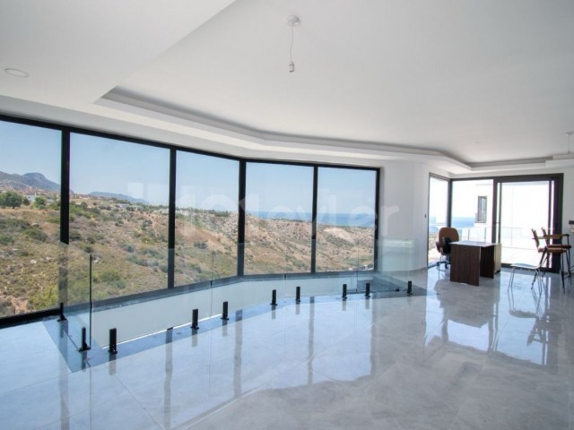 4+2 Triplex Luxury Villa with Pool in Girne Arapköy Region, on 2 Acres of Land, 450 M² Indoor Usage Area