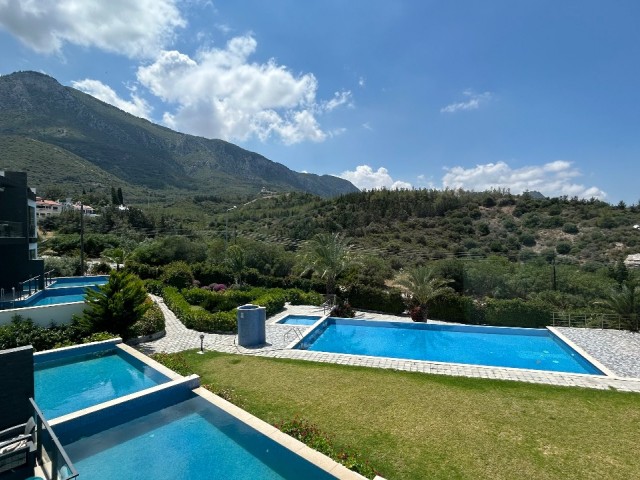 2+1 ULTRA-LUXUS-RESIDENZ ZUM VERKAUF IN BELLAPAIS, KYRENIA