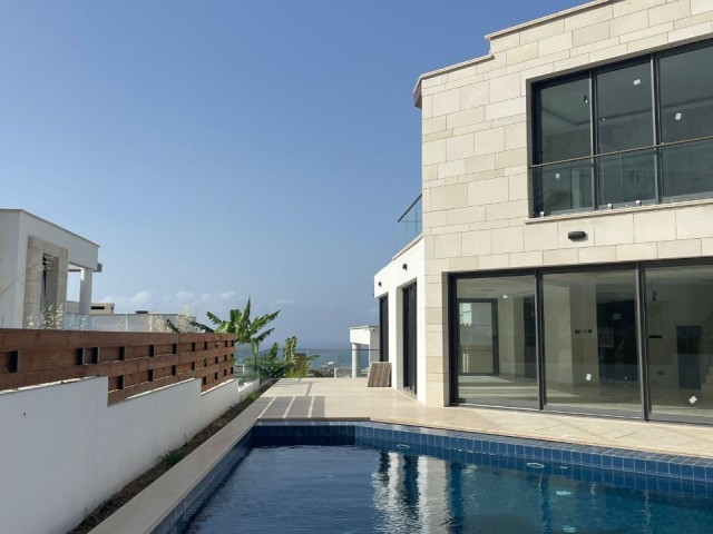 4+1 Ultra Lux New Villa for Sale in Kyrenia Center