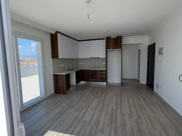 Yeni hazir 1+1  penthouse