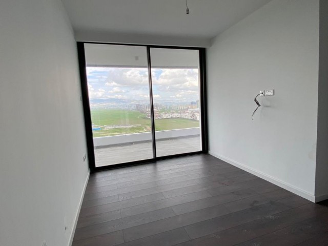 Wohnung mit vollem Meerblick in Grand Sapphire, Block B, 20. Etage