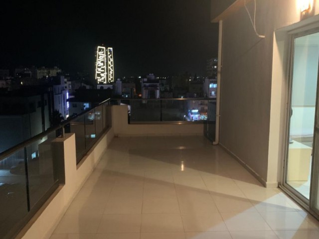 Luxury furnished penthouse in the center of Famagusta