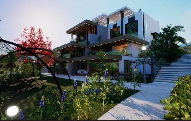 1+1 luxury flat with 40 m² garden..