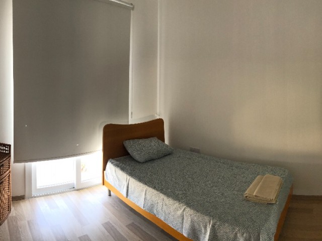 Denize sıfır full eşyalı deniz manzaralı daire