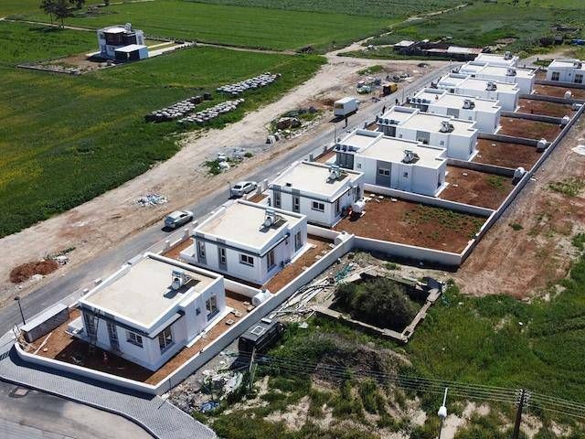 جدیدترین ویلای مدرن یک طبقه مستقل 3+1 مناسب برای زندگی خانوادگی در Mutluyaka، Famagusta