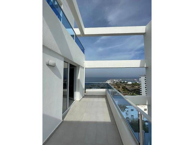 Spacious 2+1 Penthouse For Rent In Girne City Center