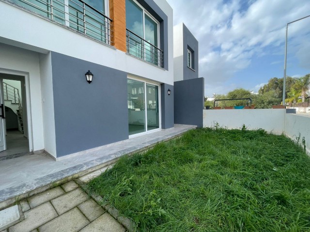 3+1 Villa zum Verkauf in Gönyeli, Nikosia