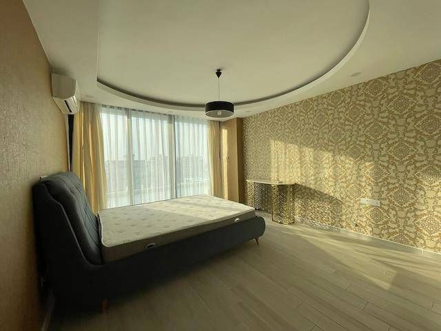 Harika Şehir, Deniz ve Dağ Manzaralı Satılık 3+1 Lüks Penthouse