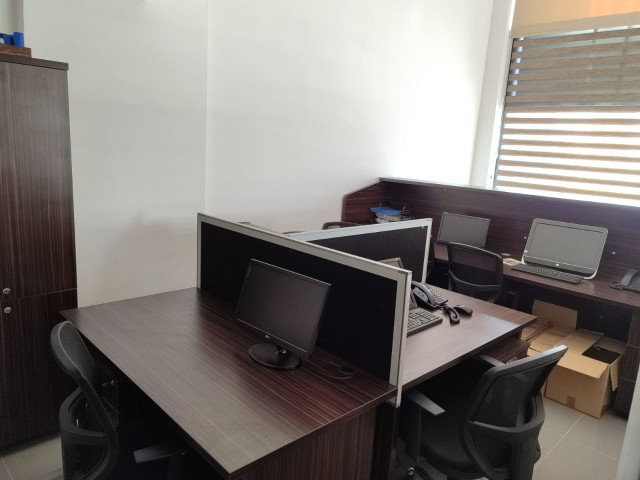 WORKPLACE WITH COMMERCIAL PERMIT IN KYRENIA CENTER, SUITABLE FOR EVERY SECTOR