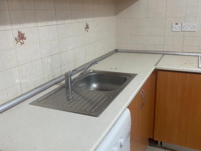 Fully furnished 1+1 flat for rent in Zeytinlik, suitable for students only 