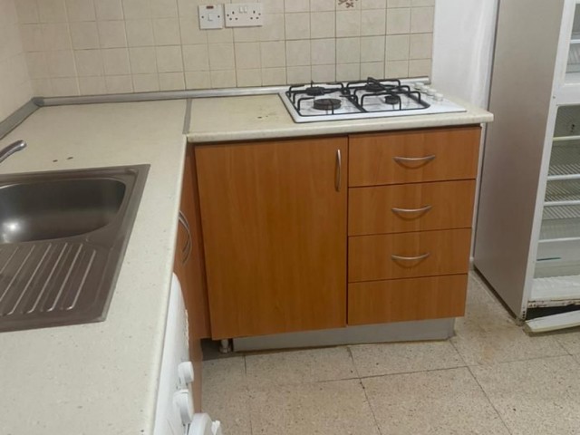 Fully furnished 1+1 flat for rent in Zeytinlik, suitable for students only 