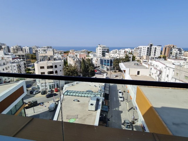 KYRENIA PARK MALL SEHR GERÄUMIG, EINZIGARTIGER MEERBLICK 1+1 (ZUM VERKAUF UND ZUR MIETE ) ** 