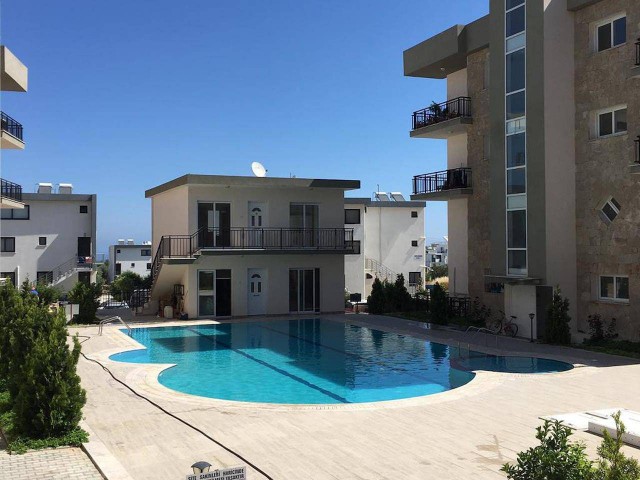 DUPLEX-WOHNUNG IN KYRENIA ALSANCAK GELEGENHEIT ** 