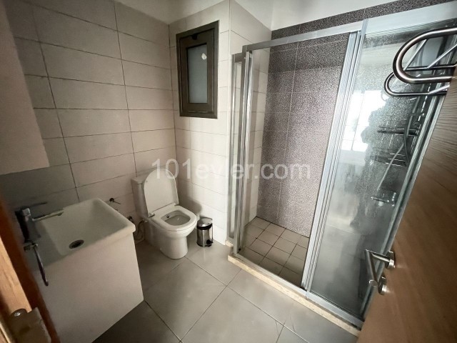 GİRNE MERKEZDE EŞYALI ÇOK GENİŞ  3+1 PENTHOUSE