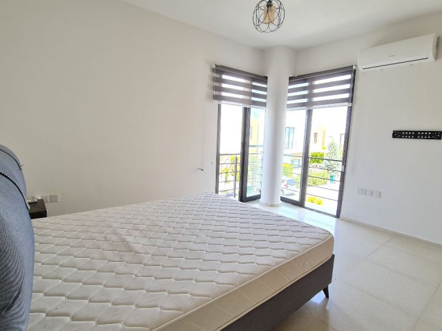 GELEGENHEITSPREIS VILLA - 2+1 DUPLEX-VILLA, 5 MIN. ZU FUSS NACH KARAOĞLAN GAU, KYRENIA