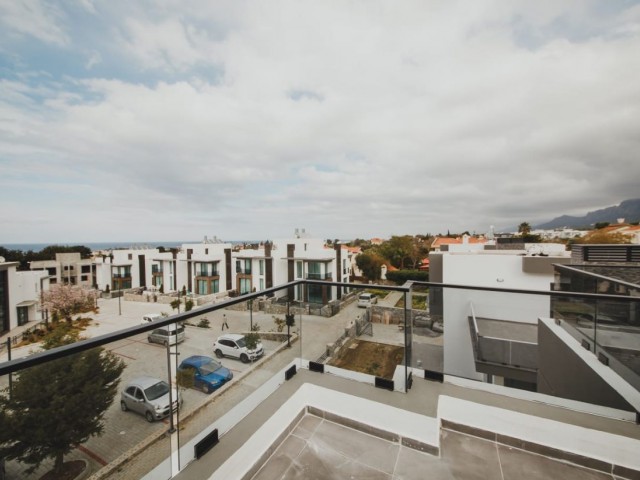 ALSANCAK'TA ULTRA LUX  3+1 VILLA