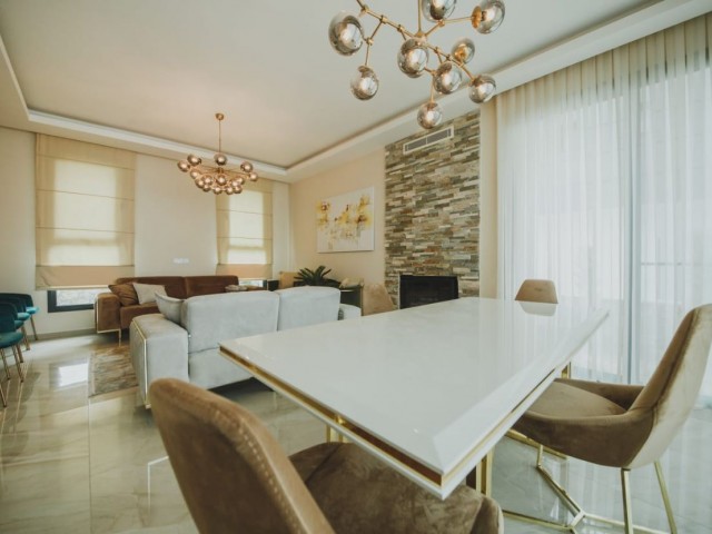 ALSANCAK'TA ULTRA LUX  3+1 VILLA