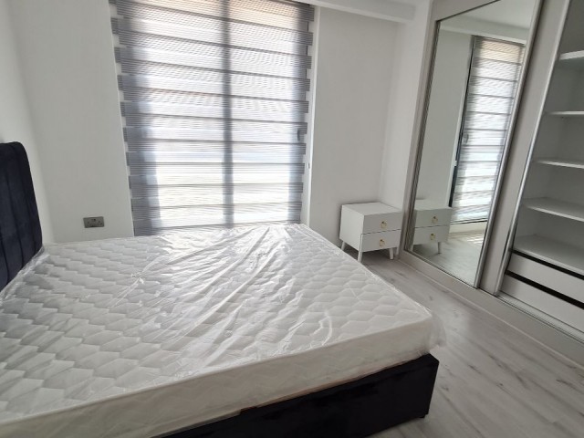 LÜX SİTE DE 2+1  RESIDENCE - ( SİTE İÇİNDE GYM , SPA , SAUNA, HAMAM , HAVUZ,  CAFE ,MARKET İMKANLARIYLA )