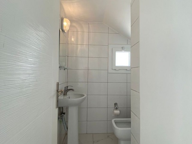 ALSANCAK MUNICIPALITY Jul 3 +1 VERY CLEAN VILLA ** 