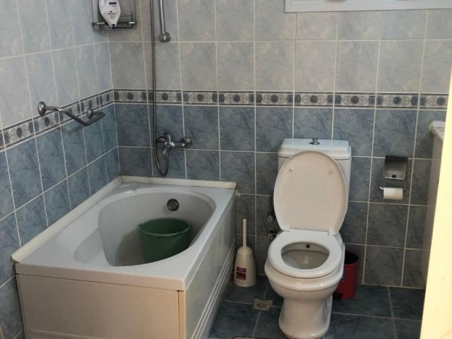 KYRENIA CENTRAL 2+ 1 APARTMENT FOR RENT 3. FLOOR ** 