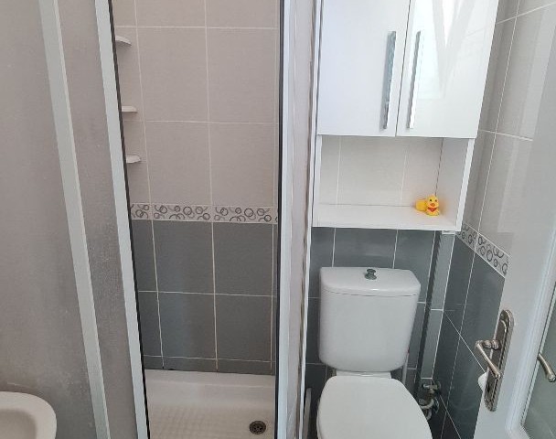 1+1 MÖBLIERT IN ALSANCAK £450