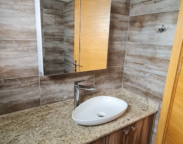 LAVASH ARKASI 2+1  PENTHOUSE - FULL EŞYALI  - MÜKEMMEL KONUM